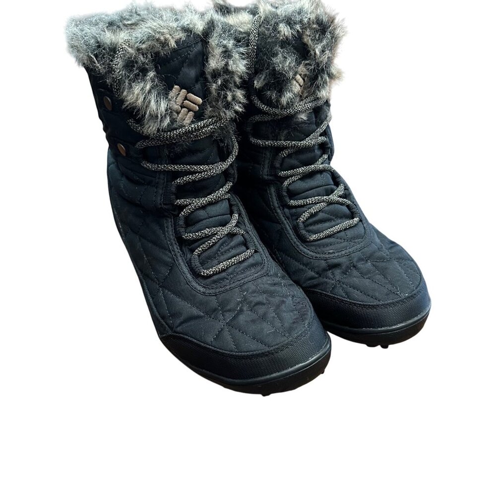 Columbia Black Lace Up Boots with Fur Trim